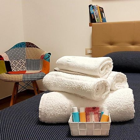 雷焦卡拉布里亚Monelia住宿加早餐旅馆 外观 照片